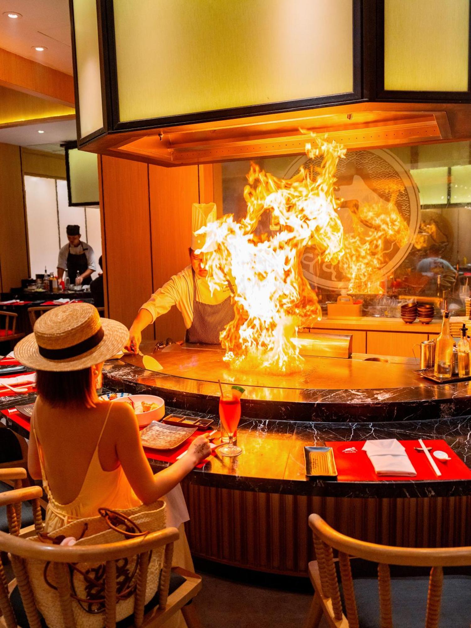 Shangri-La Rasa Ria, Kota Kinabalu Exterior foto Teppanyaki cooking